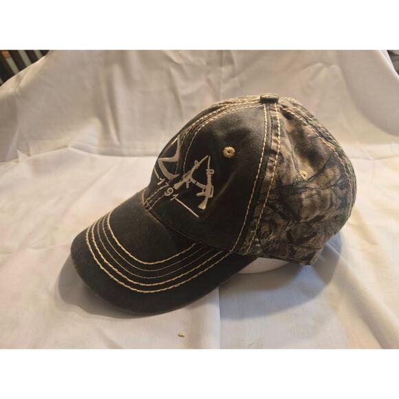 The 1791 2nd Amendment Authentic Camo Hat Snapback Adjustable Port Authority - Picture 2 of 8